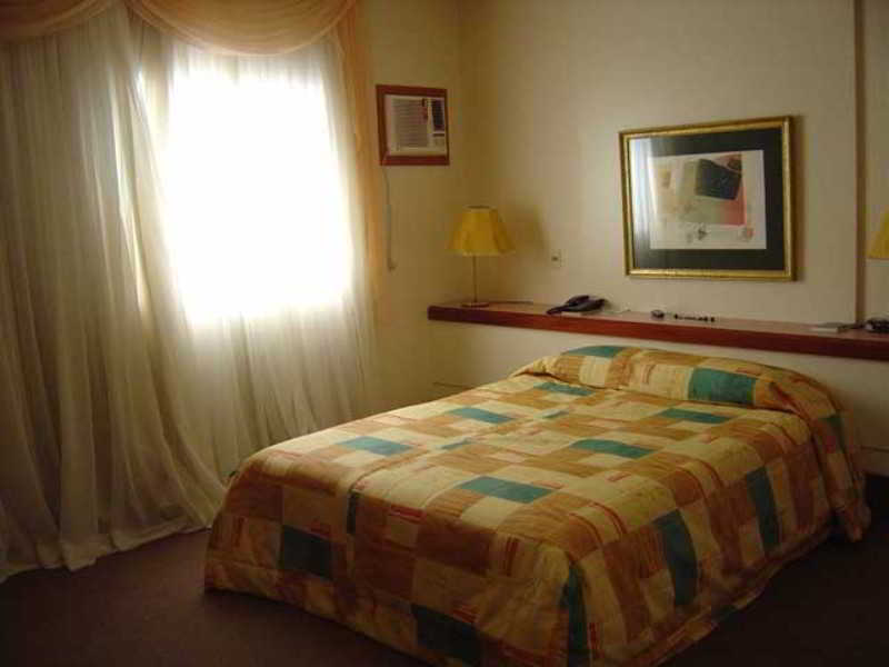 Fenix Hotel Pouso Alegre Exterior foto